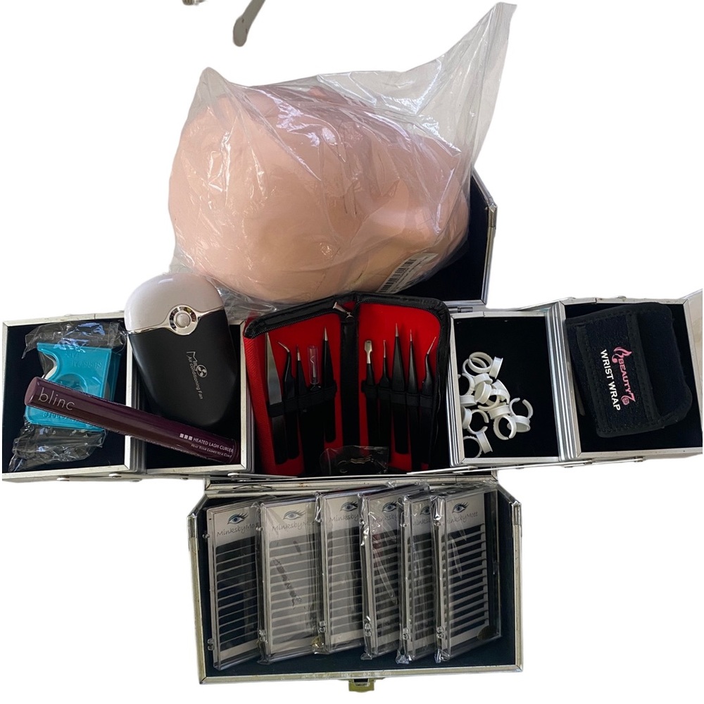 Individual Eyelash Extension Application Kit Box with Keys